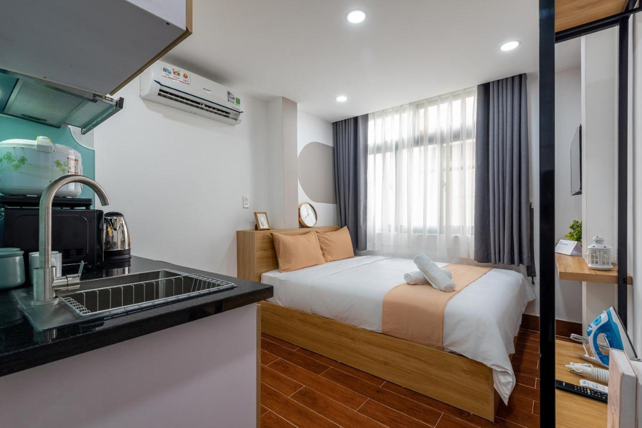 Cozrum Homes - Oriental House Ho Chi Minh City Bagian luar foto